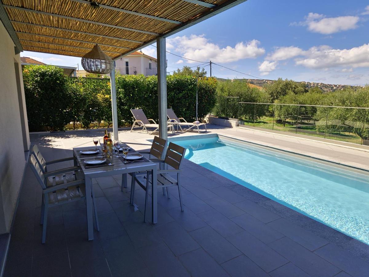 Onar - Luxury Villas Аргостолион Экстерьер фото