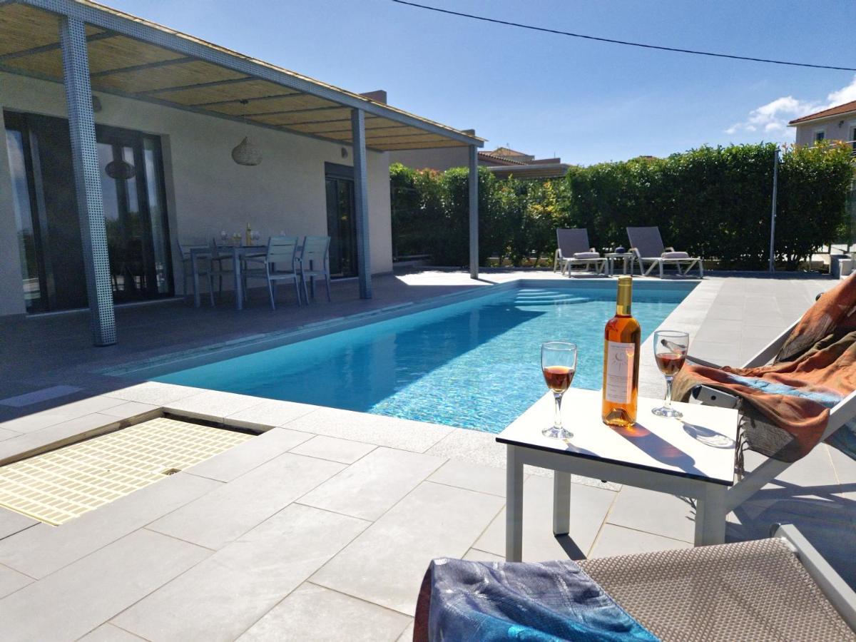 Onar - Luxury Villas Аргостолион Экстерьер фото